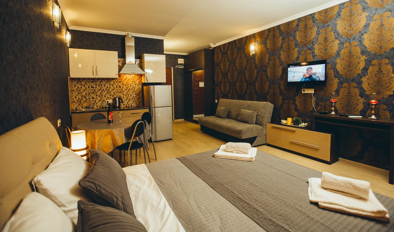 Sea Towers Suite Батуми Экстерьер фото