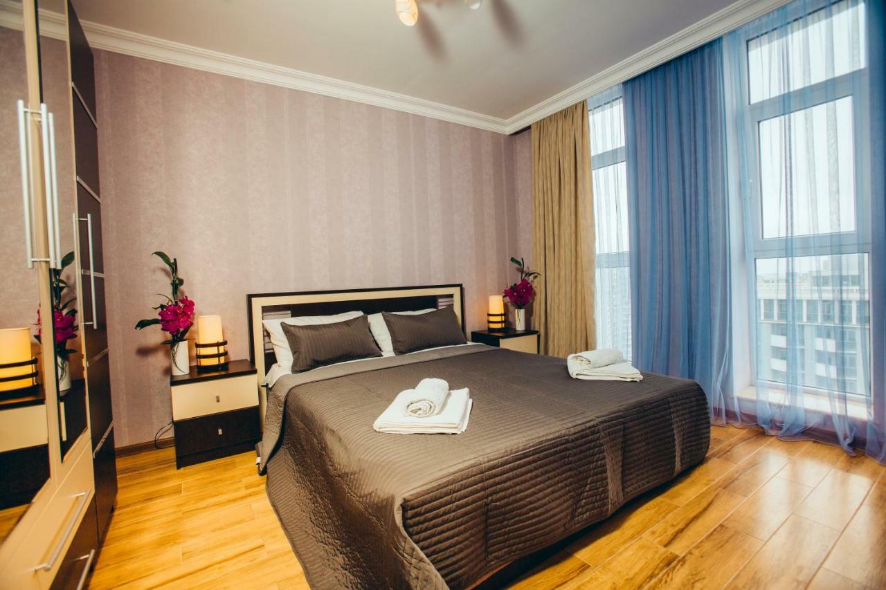 Sea Towers Suite Батуми Экстерьер фото